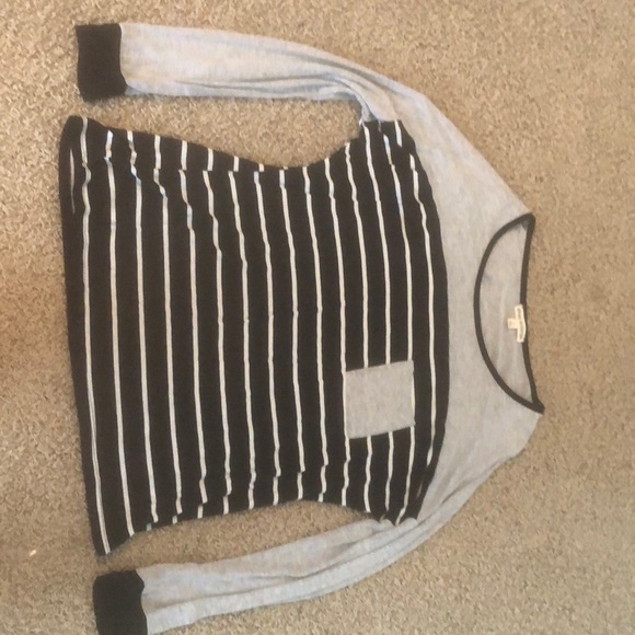 Super comfy shirt - Picture 1 of 2